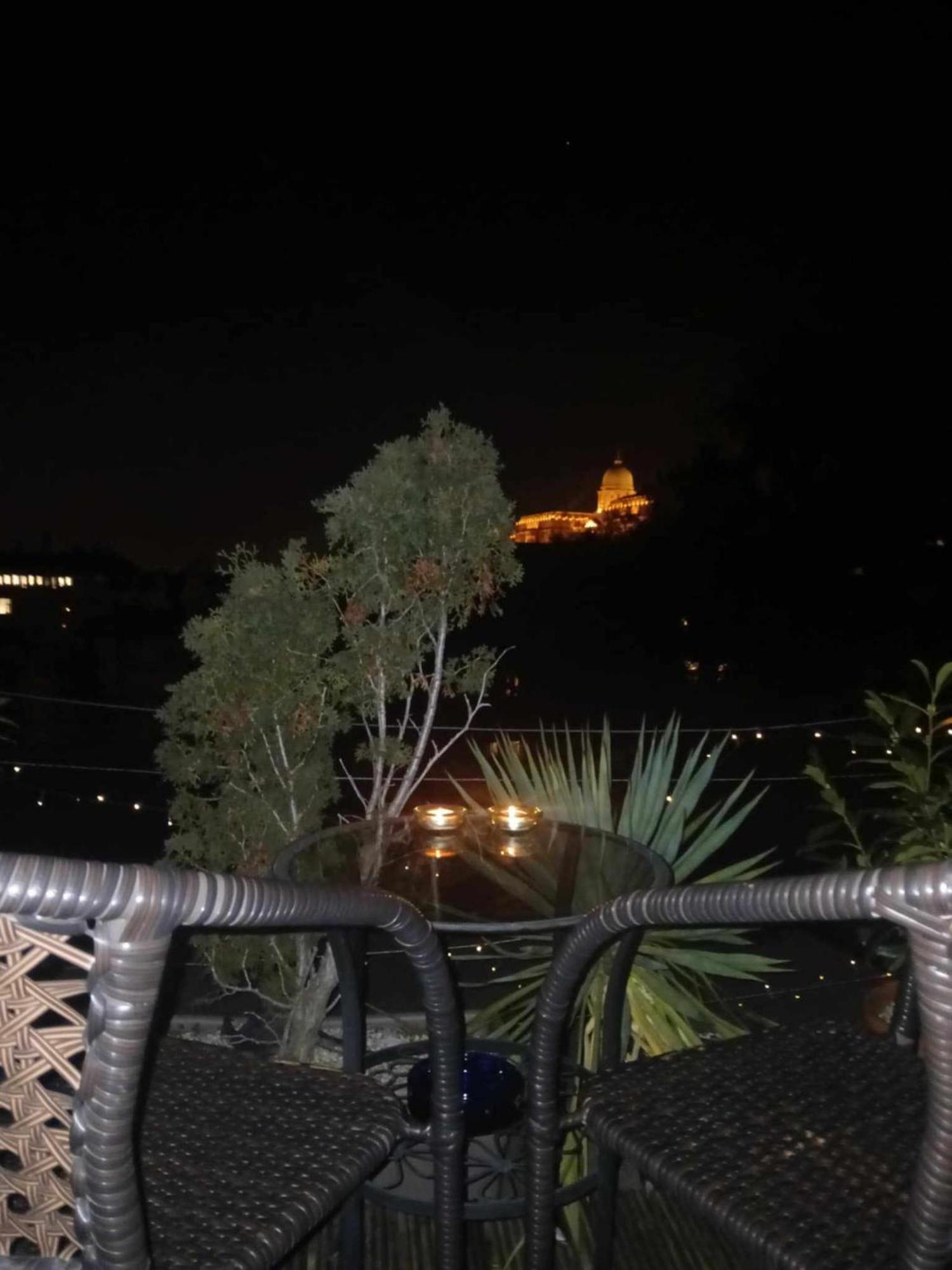 דירות בודפשט Cozy Panorama At The Castle מראה חיצוני תמונה